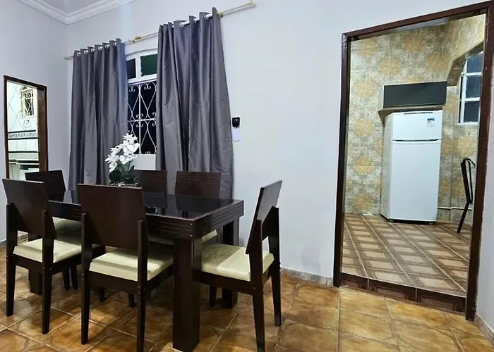 Casa 3 quartos ar condicionado perto do centro